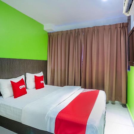 Oyo 90173 Hotel Mekong Kuala Lumpur Dış mekan fotoğraf